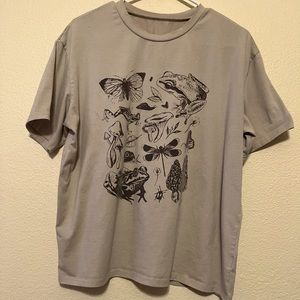 Shein Light Brown/Tan Graphic T-shirt Size Large